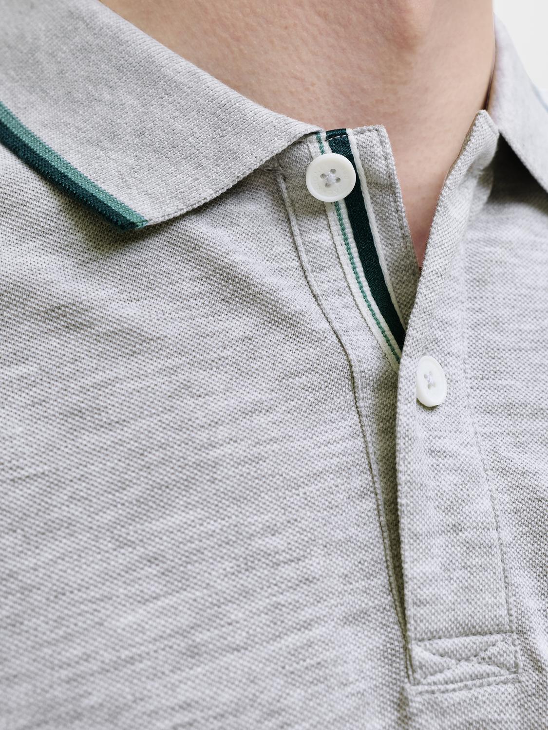 model_shot-detail